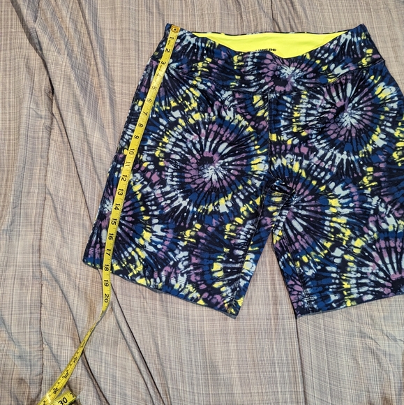 Land's End tie dye bicycle shorts - Picture 2 of 7